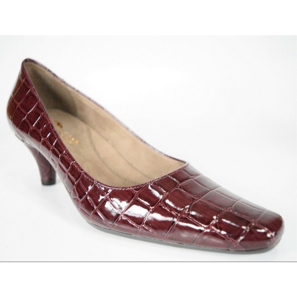 aerosoles cheerful pump
